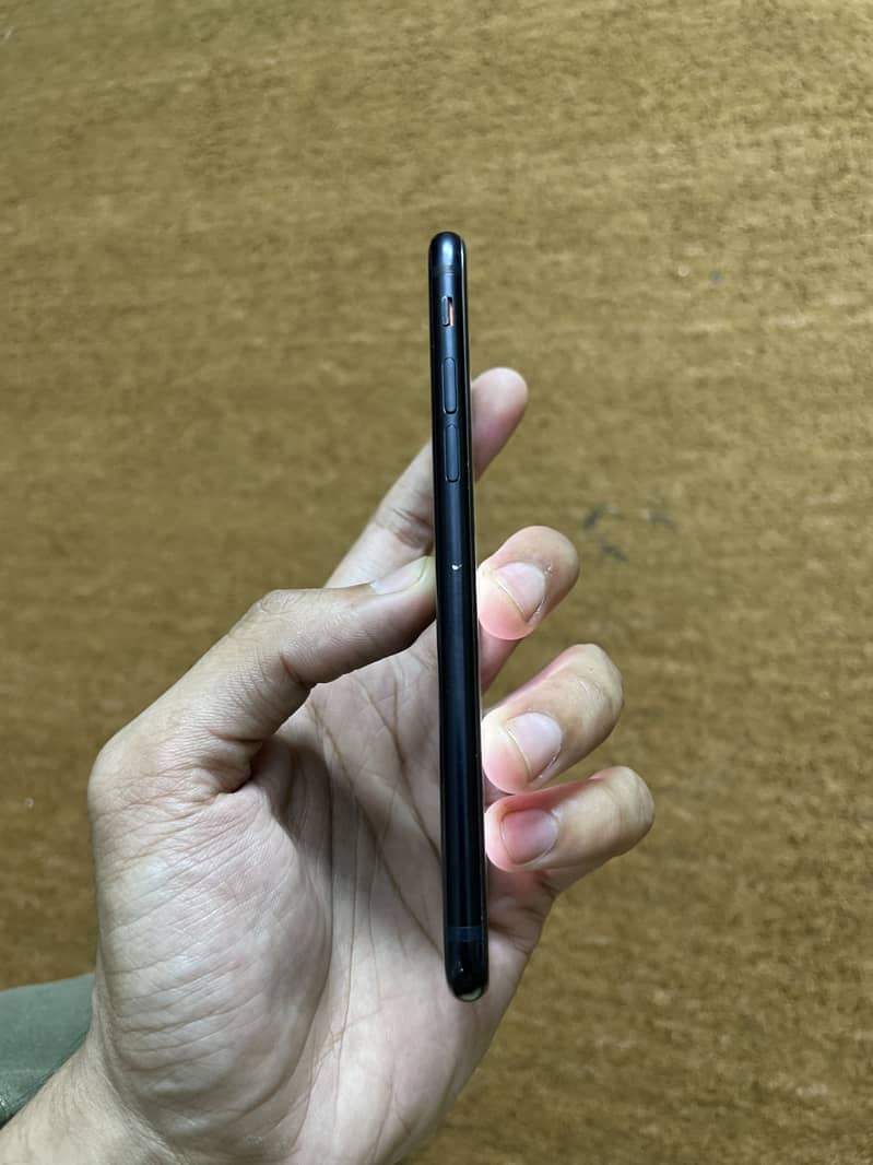 iPhone SE 3rd Generation 2022 3