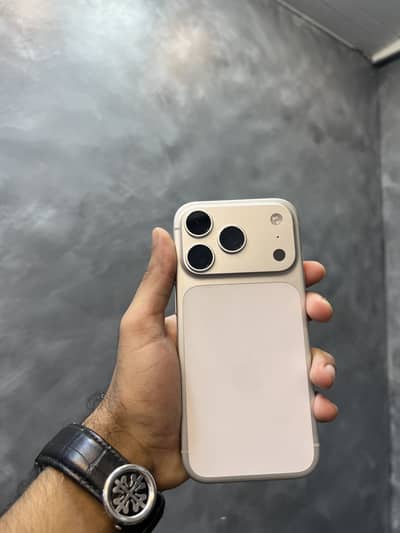 IPHONE 17 PRO