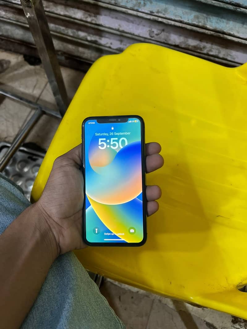 Apple iPhone X 1