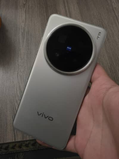 Vivo x200 Pro