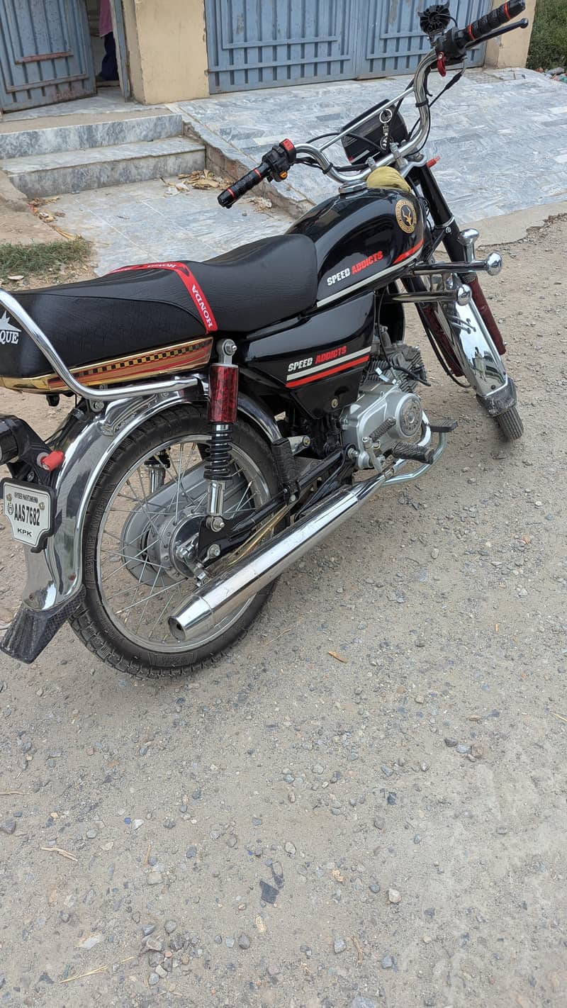 2026 Model Unique 1