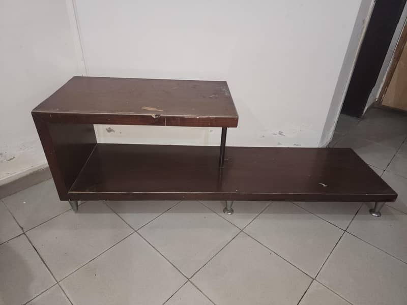 tv table 4