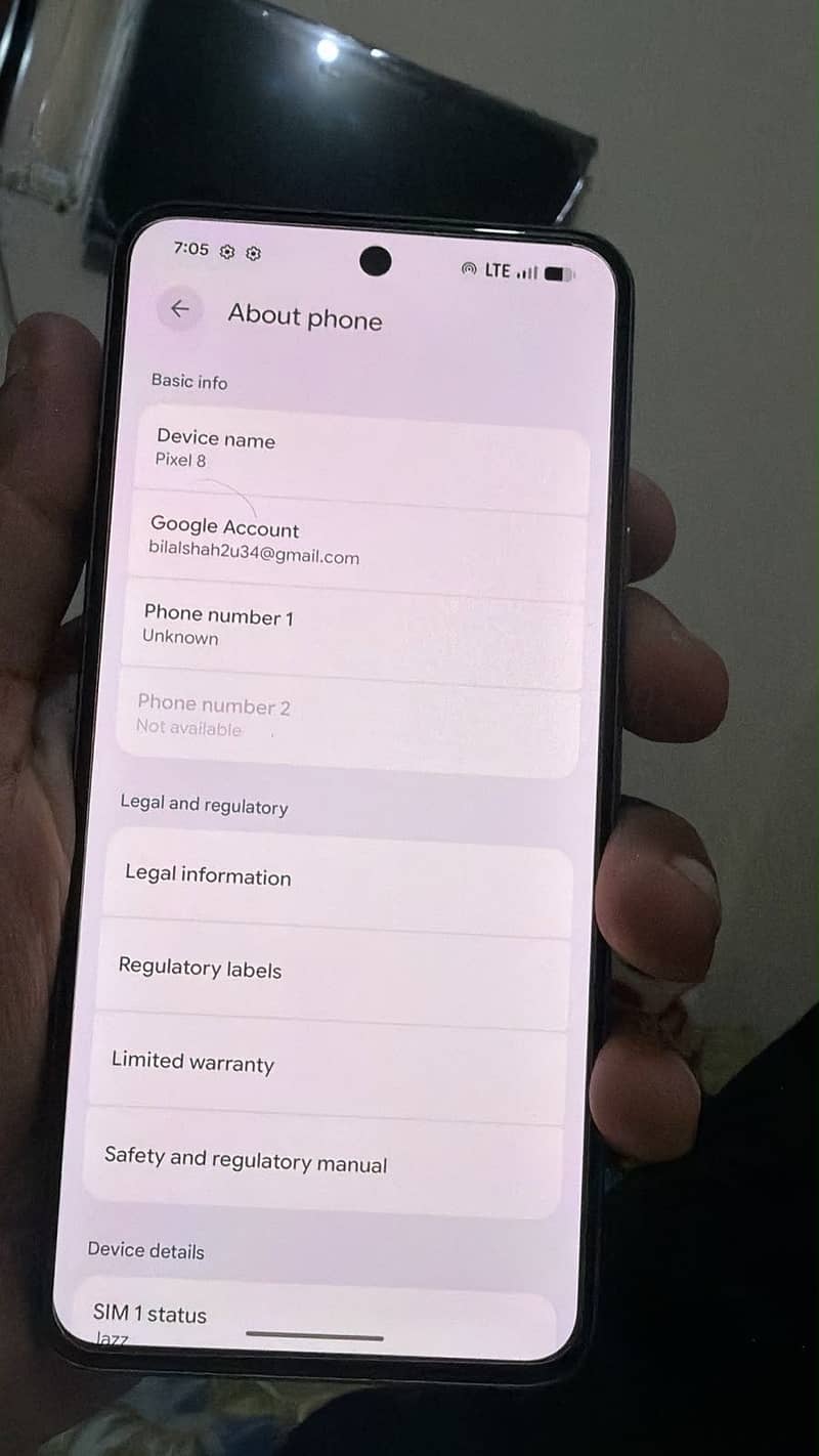 Google Pixel 8 3