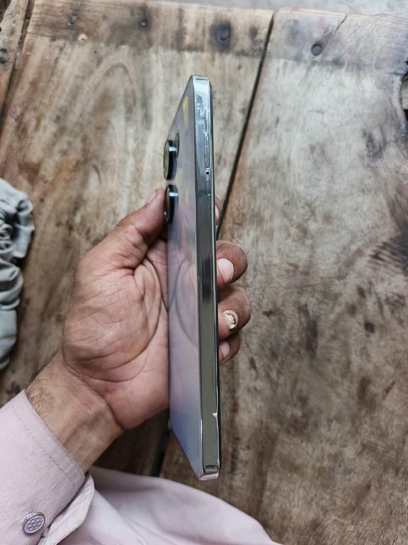 Tecno CAMON 20 4