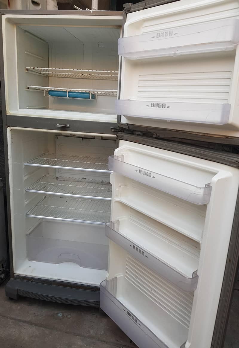 refrigerator 1