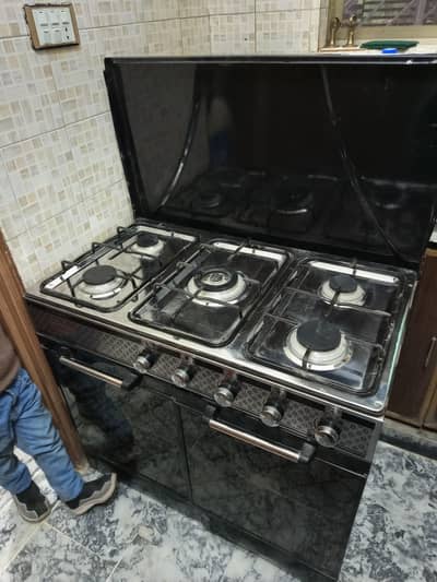 Brand New Cooking Range with 5 Stoves (Without Oven)