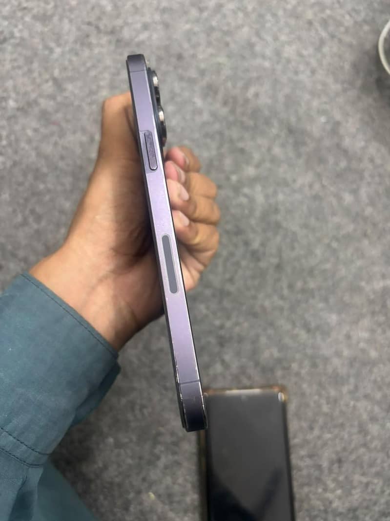iphone 14 Pro Max 3