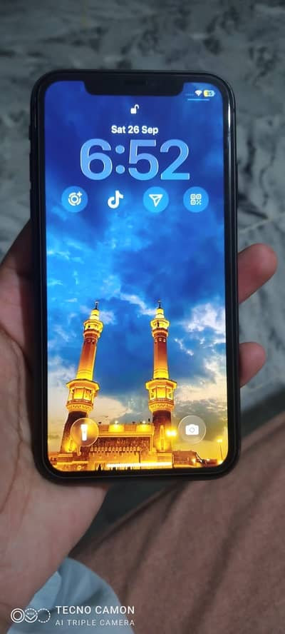 Apple iPhone 11