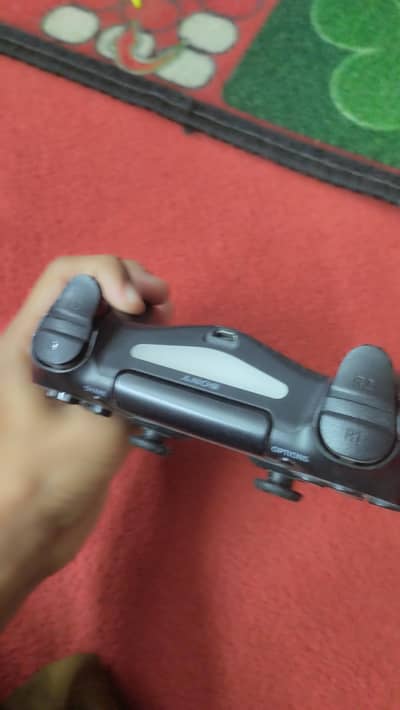 PS 4 slim