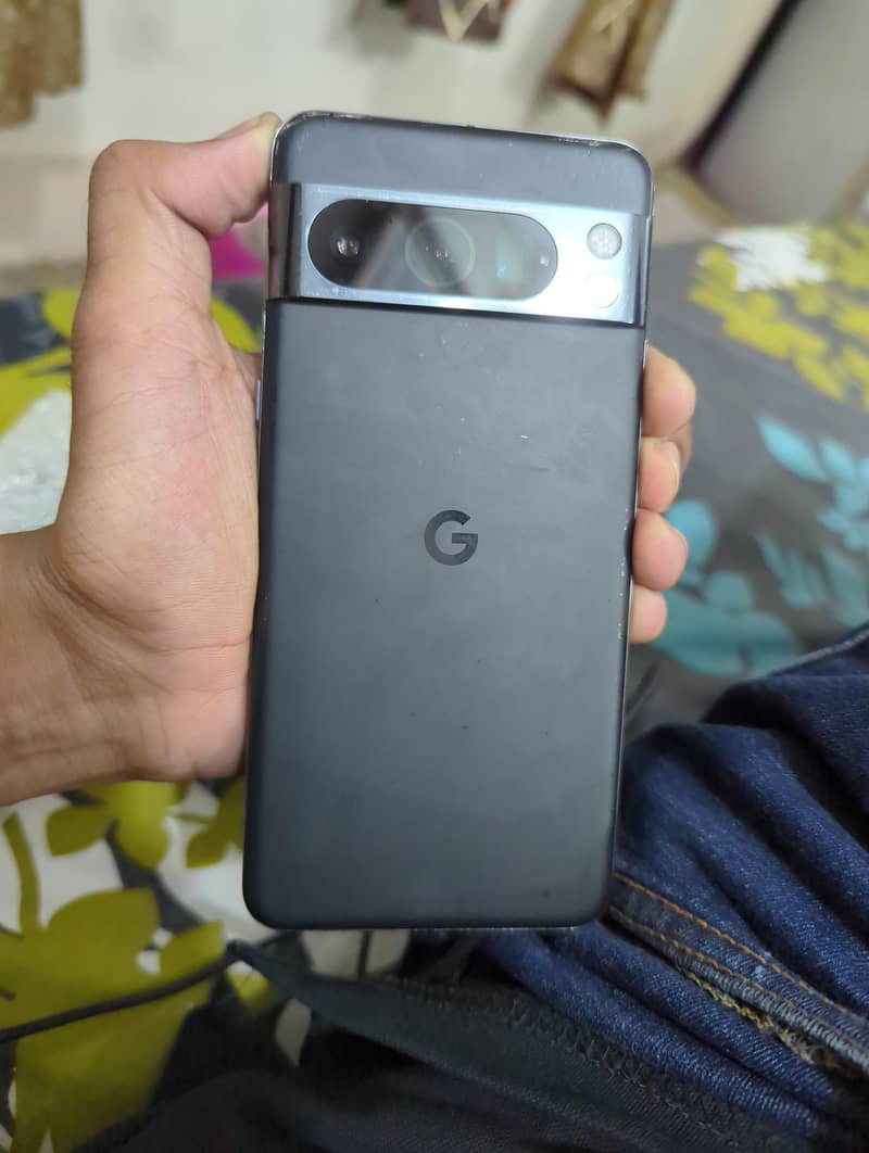 Google Pixel 8 Pro 0
