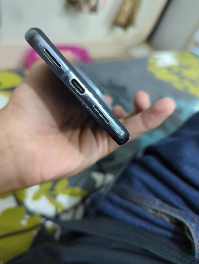 Google Pixel 8 Pro 2