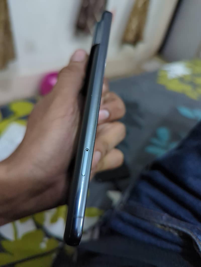 Google Pixel 8 Pro 3