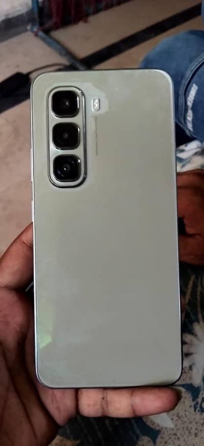 Infinix Hot 50 Pro 8/128gb all ok