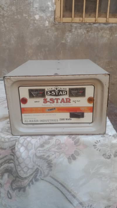 stabilizer 2500 watts