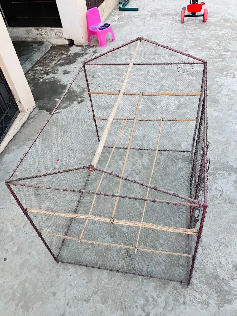 (4) Bird Cages For Sale . — photo 6