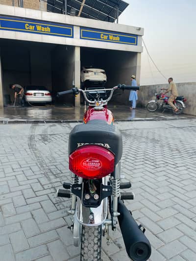 HONDA 125 25 26 FULL OK MOTER CYCLE. 03311300350