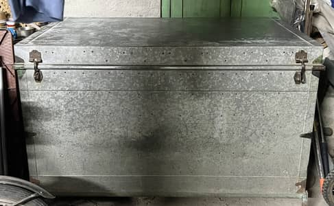 Iron trunk for cloths and stuff