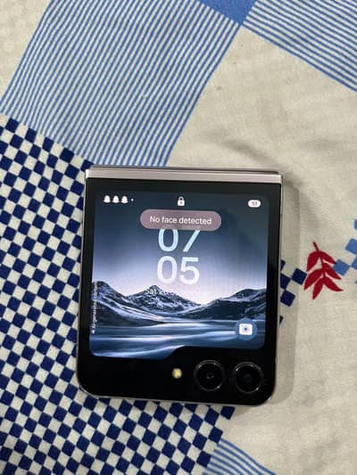 Samsung Mobile Z Flip 5