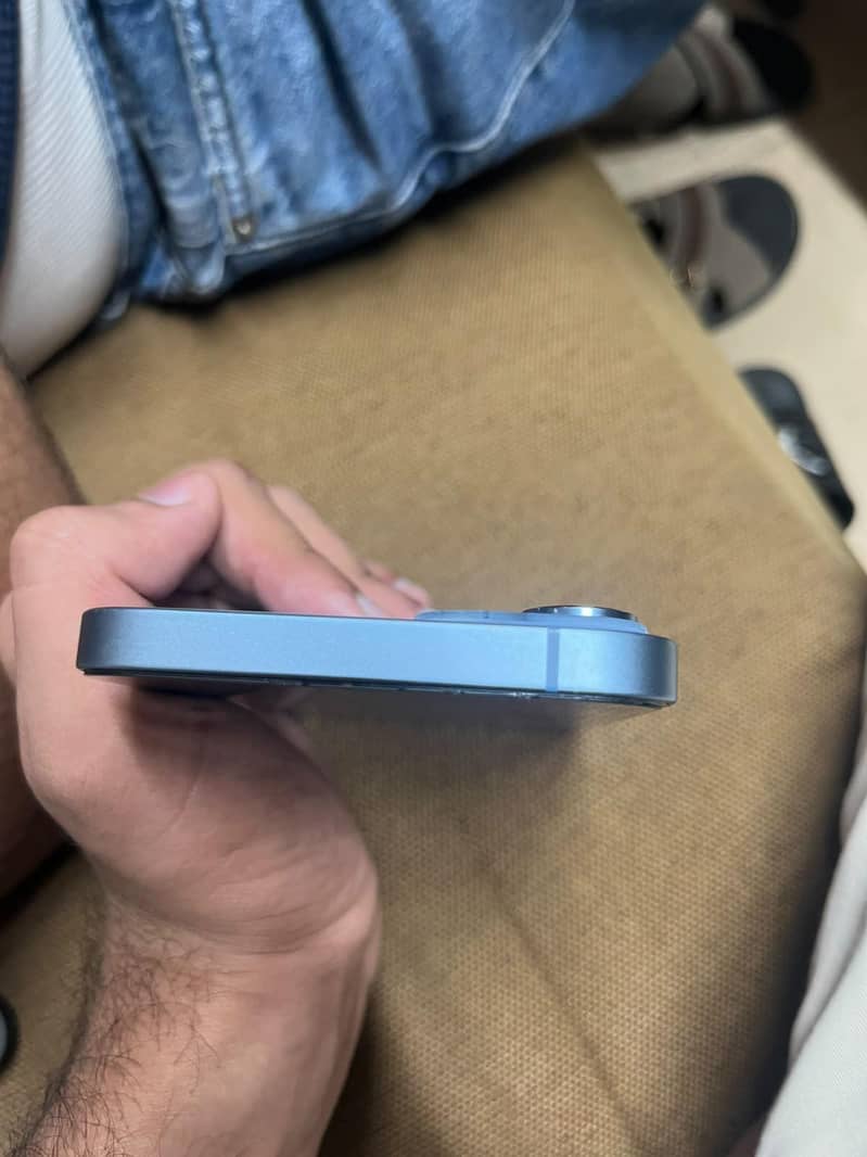 Apple iPhone 14 plus 4