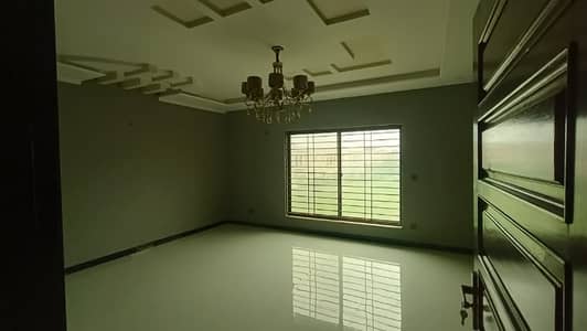 1 Kanal Upper portion available for rent new type Wapda Town ph1 block K1