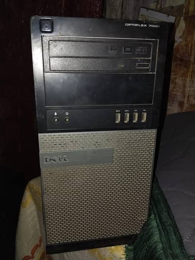 CPU for sale 8 ram 516 gc hard 128 SSD graphic card