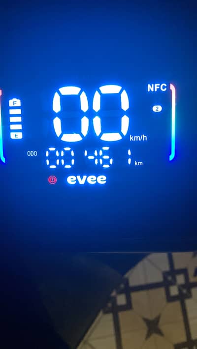 Evee S1 Red in good condition
