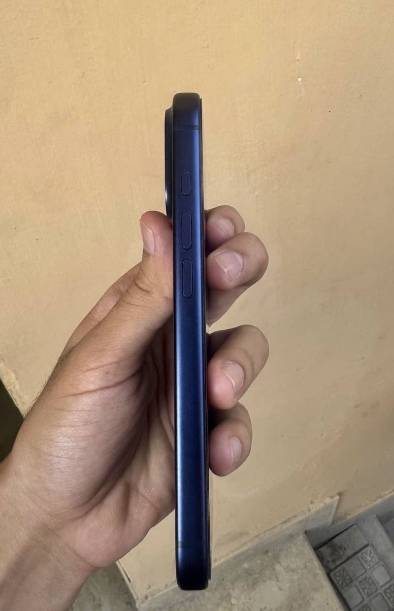 Apple iPhone 17 Pro 1
