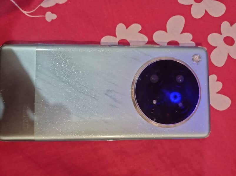 Infinix Zero 40 1