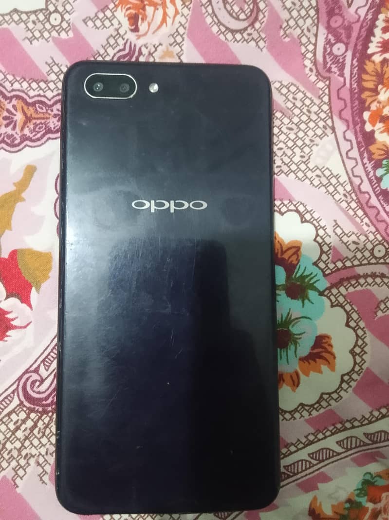 OPPO A3s 1