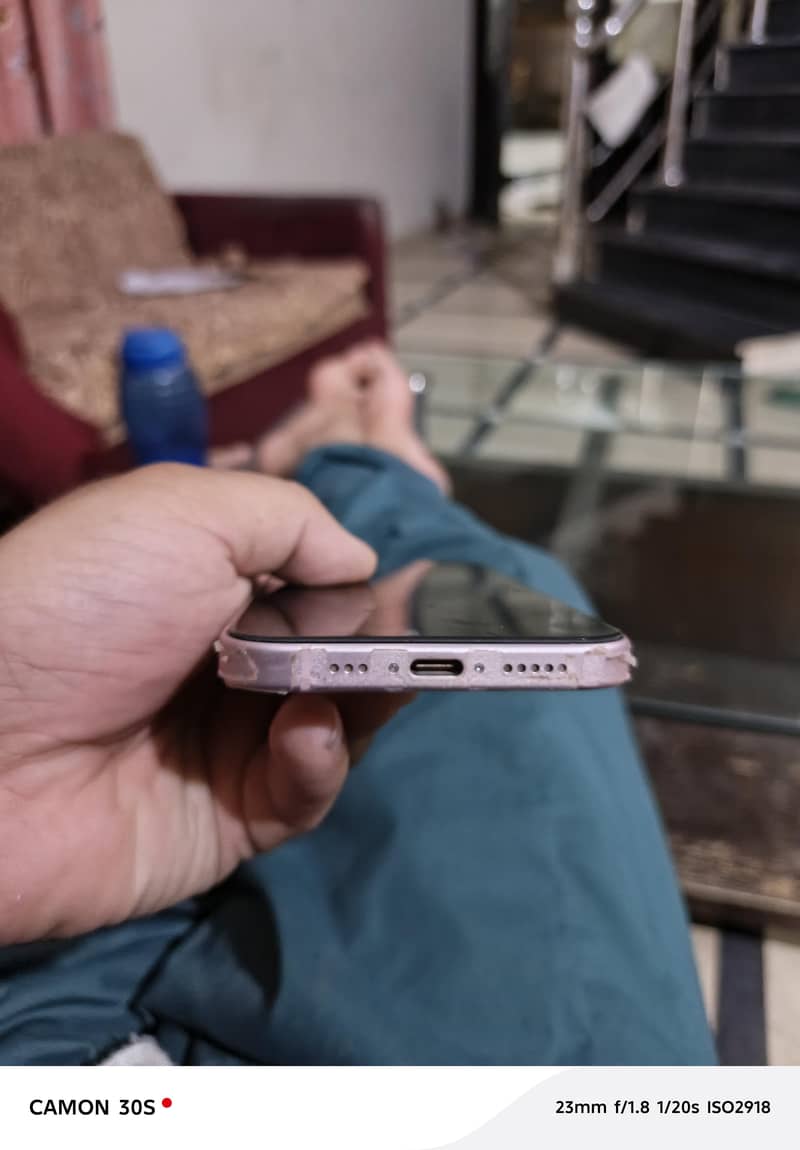 Apple iPhone 15 0