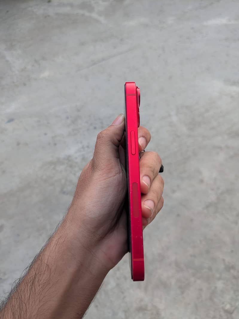 Apple iPhone 14 2