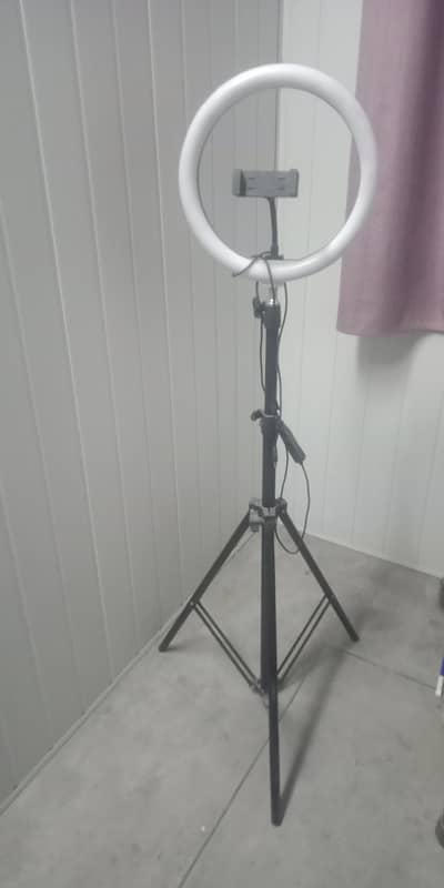 Ring light 26 inch