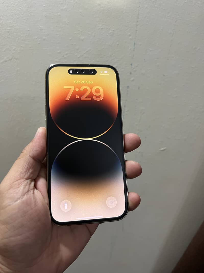Apple iPhone 14 Pro 3