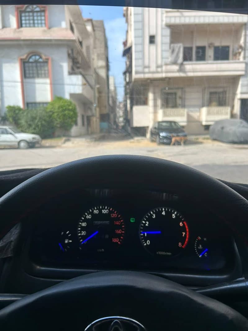 INDUS COROLLA 1999 Automatic 2