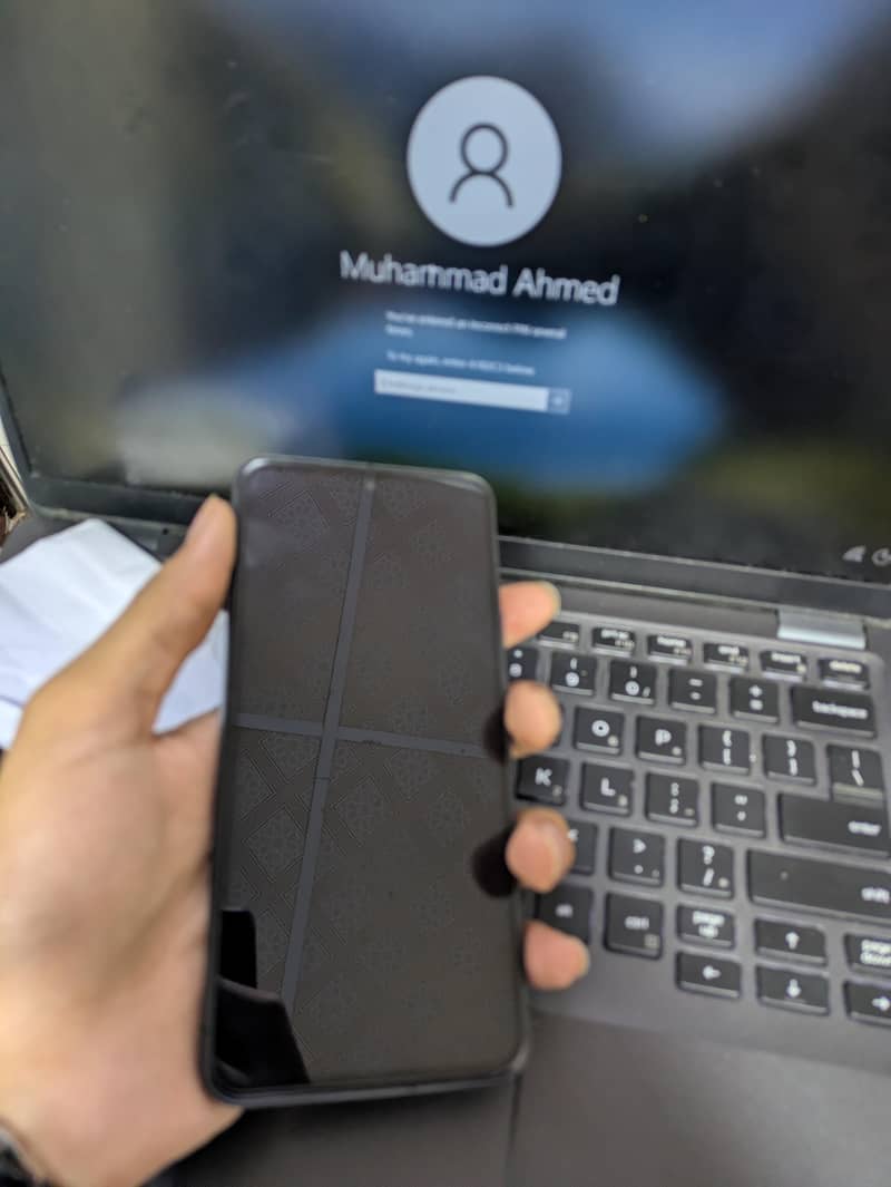Google Pixel 8 4