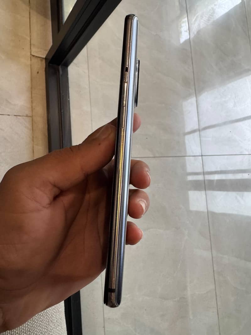 One Plus 7T 1