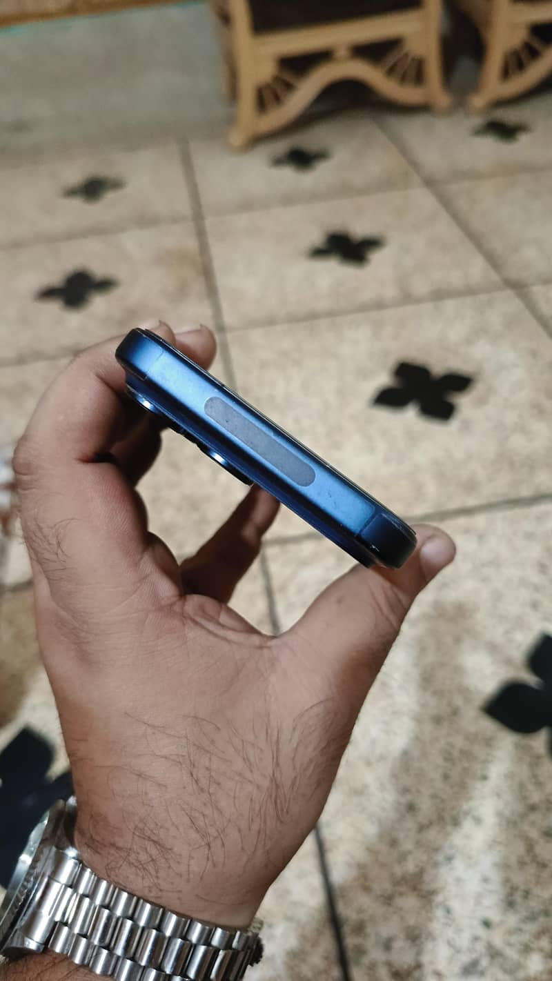 Apple iPhone 17 Pro Max 1