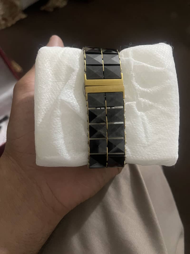 Ceramic watch 2