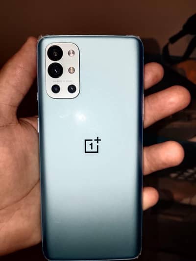 One Plus 9R