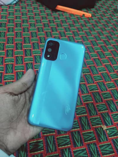 Itel A27
