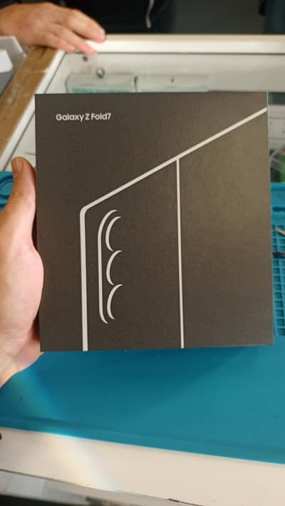 Samsung Mobile Z Fold 7