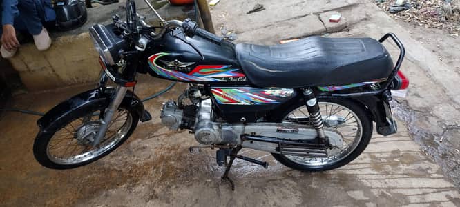 SUPER STAR 2022 MODLE FIRST OWNER SELD ENGINE LOUCTION ORANGI 1 number