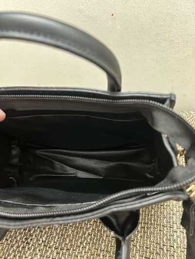 Black purse