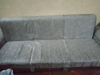 sofa combed