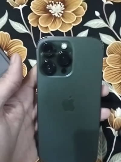 Apple iPhone 13 Pro