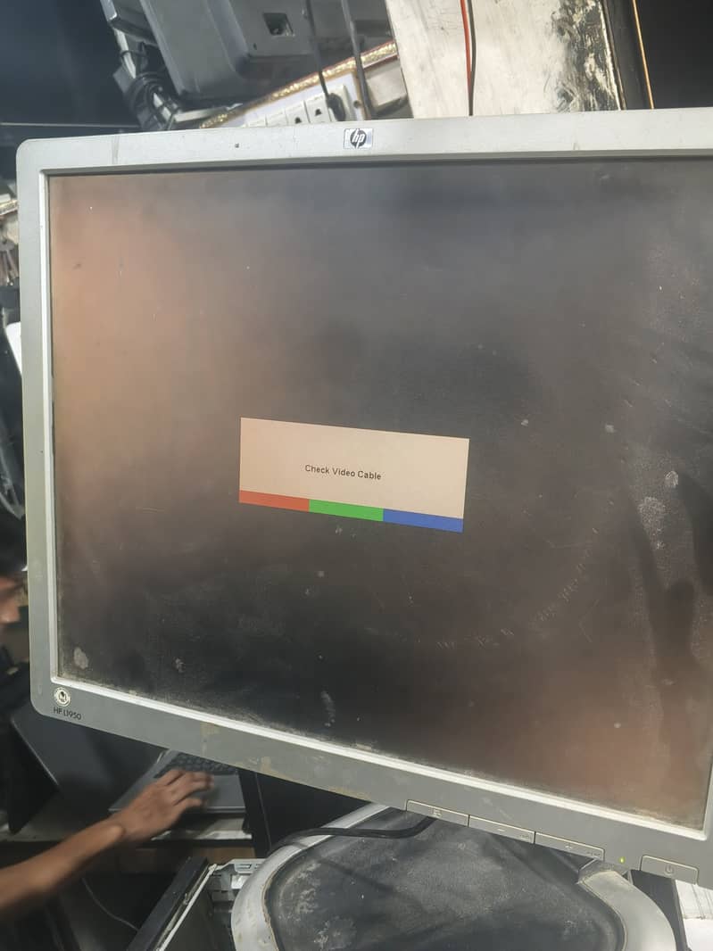 LCD 19 inch 3