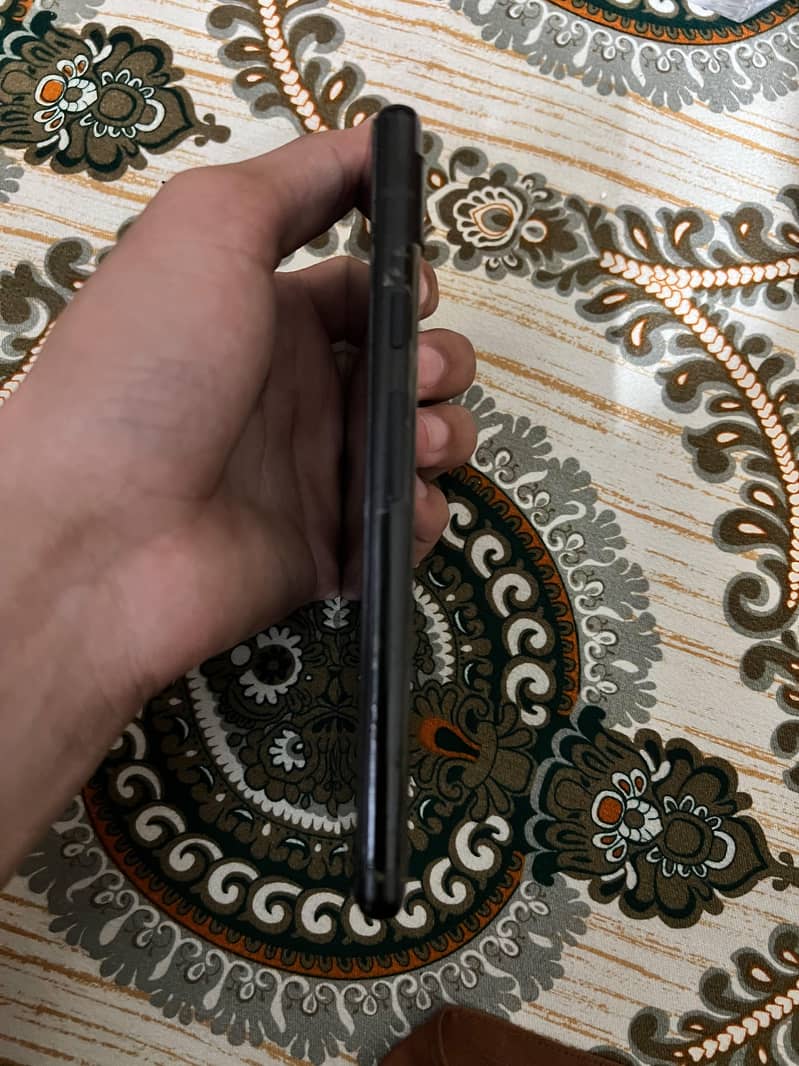 Google Pixel 6a 5