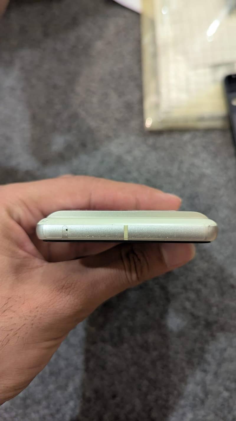 Google Pixel 7 3