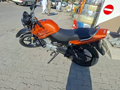 Yamaha YBR G 125