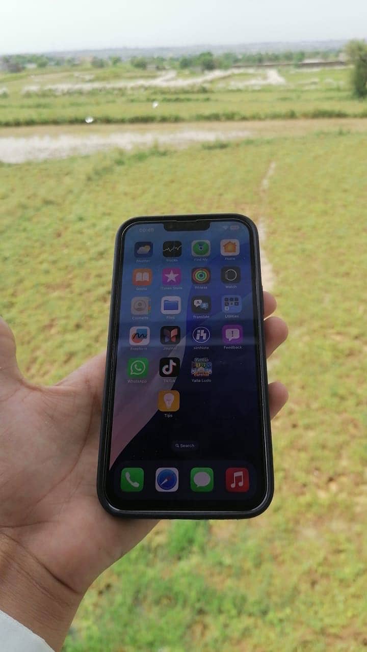 Apple iPhone 14 plus 3